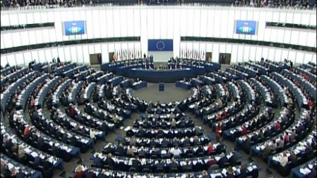 Kosova'yı Tanımaları İçin Beş Üye Ülkeye Çağırı