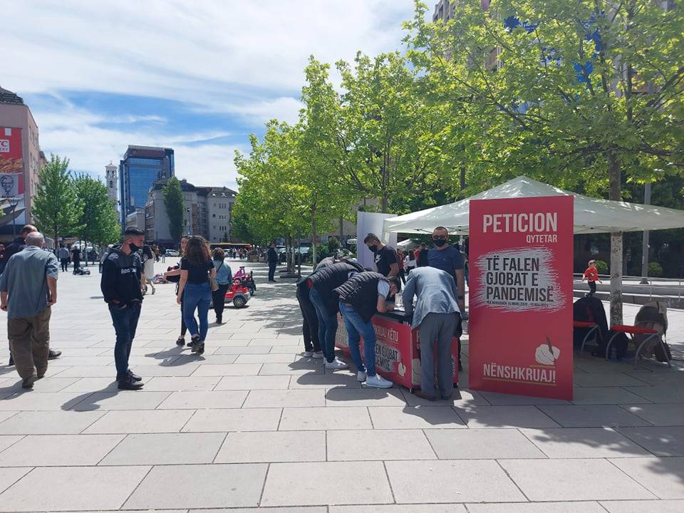 PSD’nin İmza Kampanyasına Yoğun İlgi