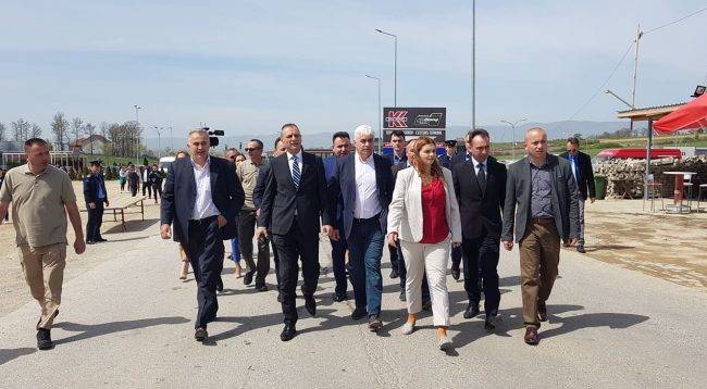 Petroviç, Kosova-Sırbistan Sınırını Yaya Geçti