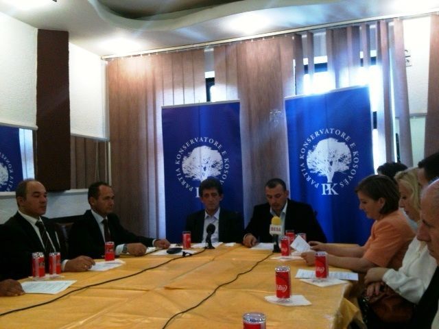 Kosova Muhafazakar Partisi Eğitime Ayrı Önem Veriyor