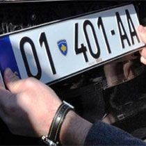 Sırplar Kosova Plakalarını İstiyor