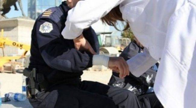 Görevlerini Gerçekleştiren Üç Polis Saldırıya Uğradı