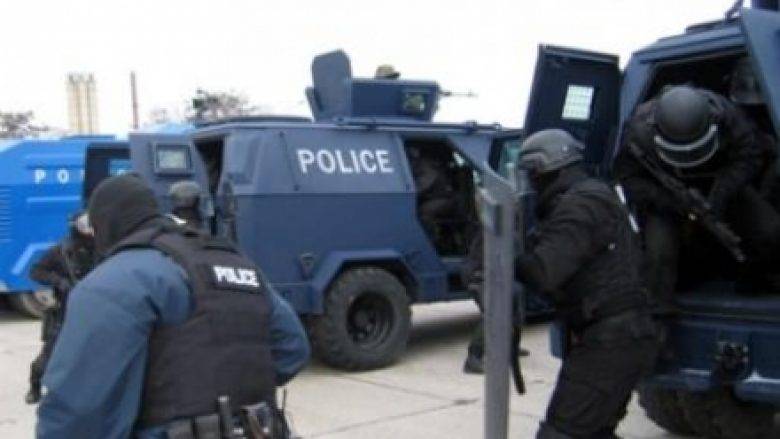 Kosova ve EULEX-in Büyük Operasyonu, Azem Syla Aranıyor