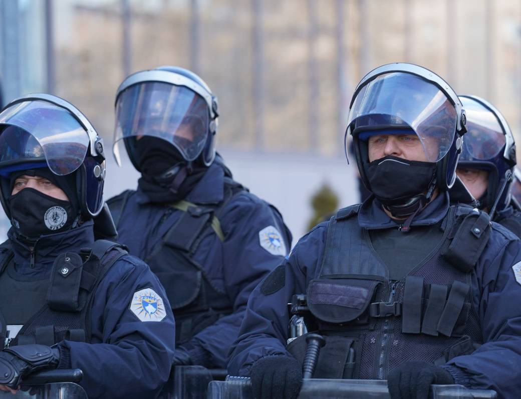 Kosova Polisinden 1000’den Fazla Mensubu Ayrılmıştır
