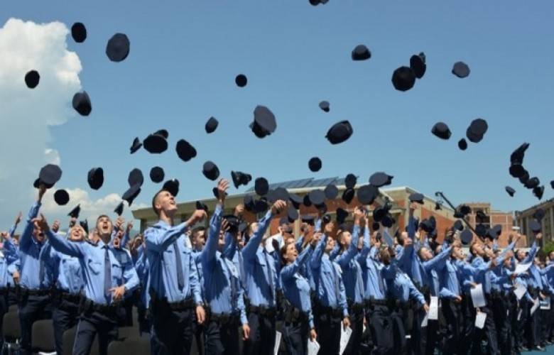 Sırplardan Kosova Polisi Mensubu Olmak İçin Büyük İlgi