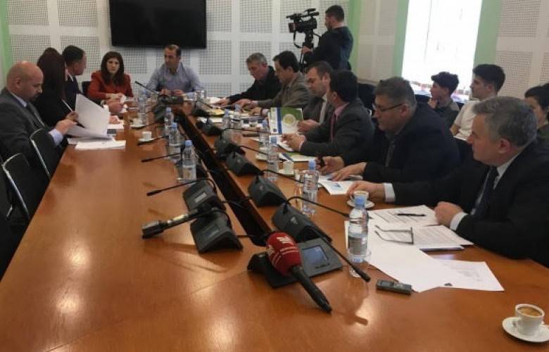 671 Polis Soruşturma Altında