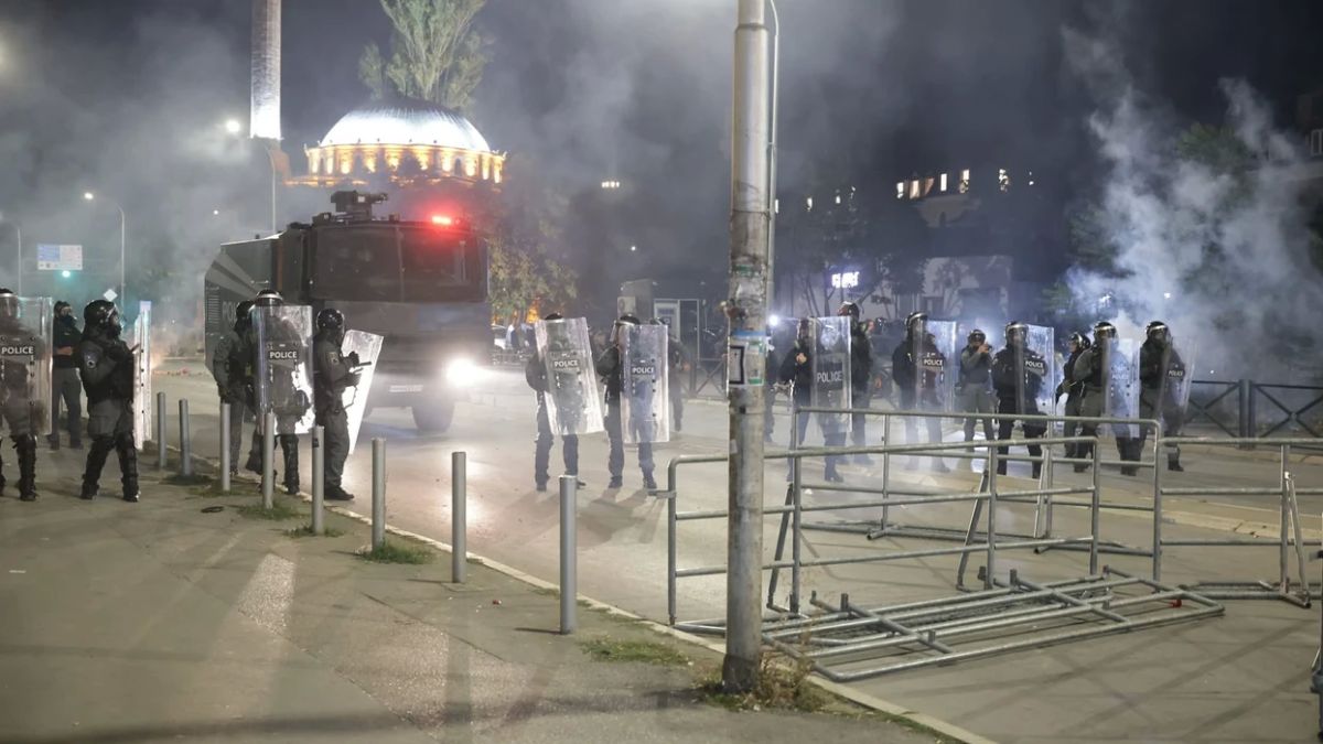 Priştine’de Polis Müdahale Etti ve Açıklama Yaptı