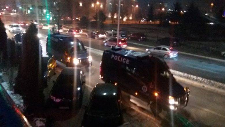 Priştine’de Gece Kulüplerine Polis Baskını