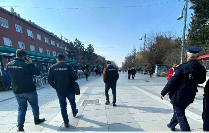 Priştine’de Müfettişler ve Polis Yine  Faaliyette