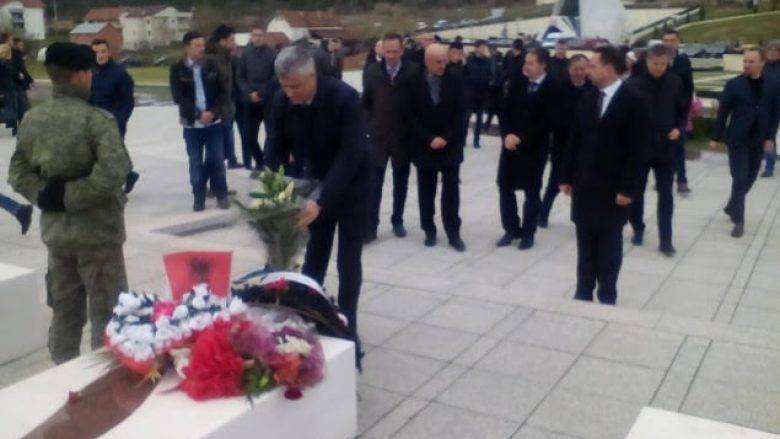 Thaçi'den Arnavutların Birleşmesi İçin Mesaj