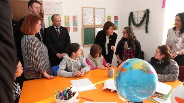 Jahjaga İhtiyaç Sahibi Vatandaşlara Sübvansiyonlar Ayırdı