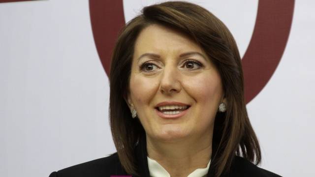 Jahjaga, İOA-nın İmzalanmasını Selamladı