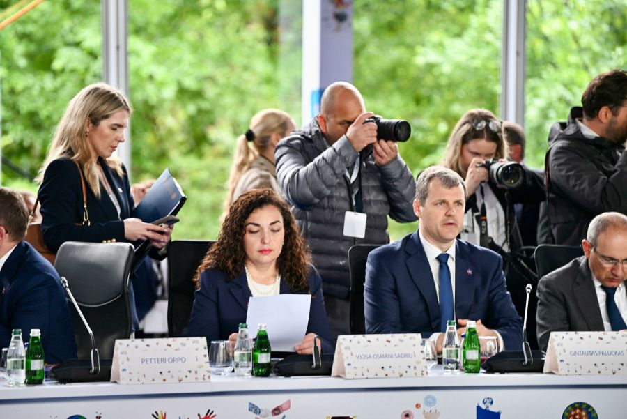 Kosova’ya Uygulanan Yaptırımlar Kaldırılmalı