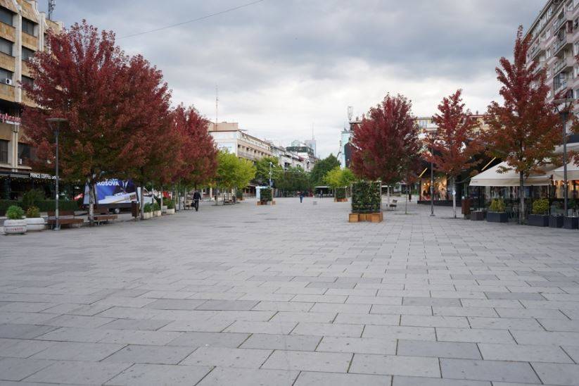 Arnavutluk'tan Kosova'ya destek