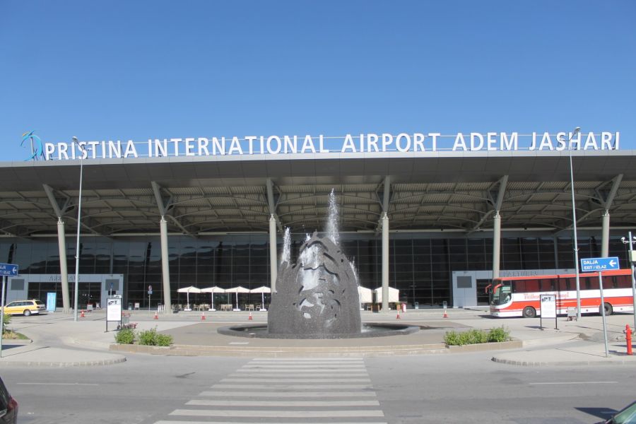 Priştine Havalimanı'nda Sahte Bomba Alarmı