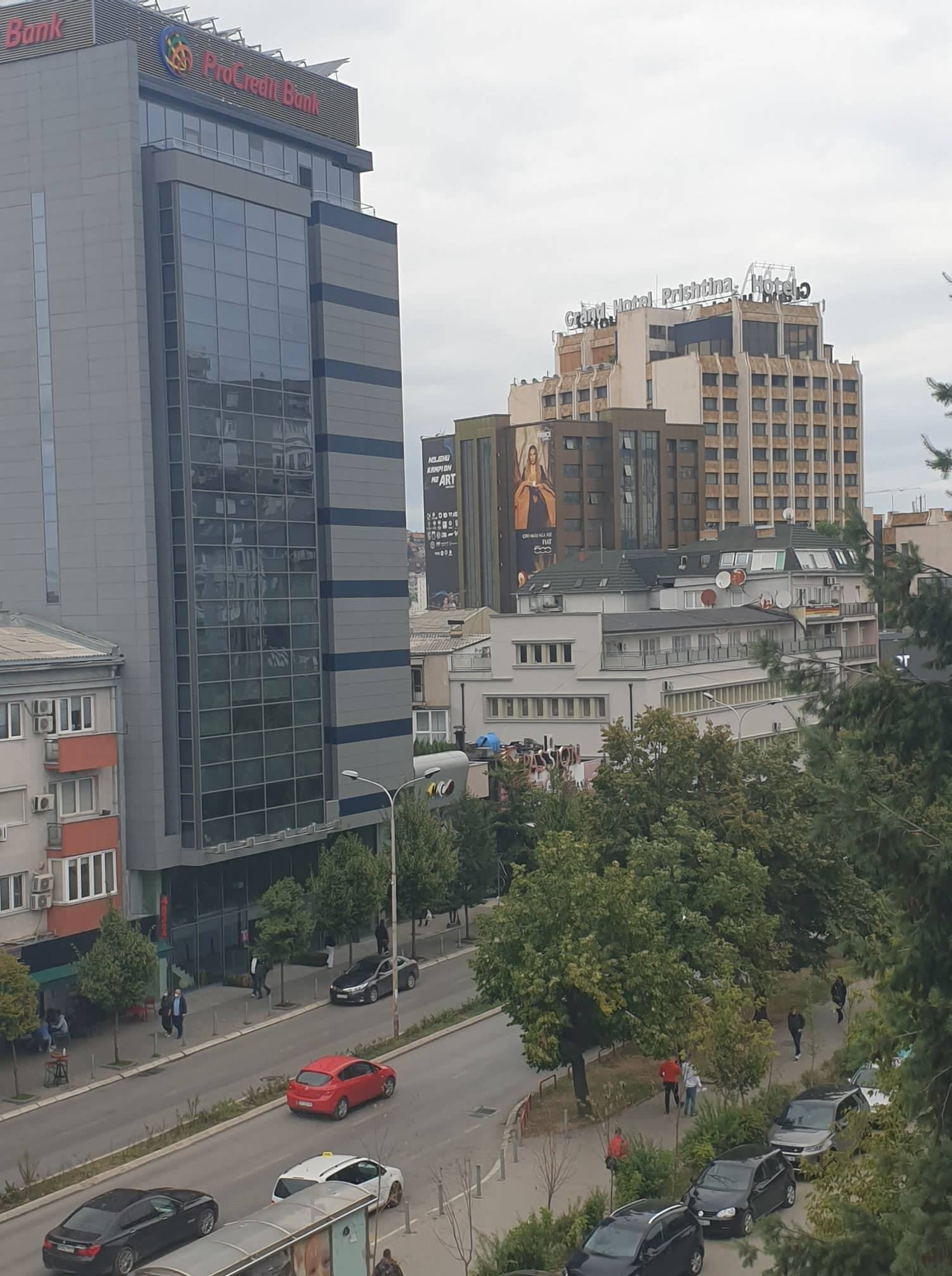 Bugün Hava Parçalı Bulutlu- Sıcaklık 23 °C  Geçmeyecek