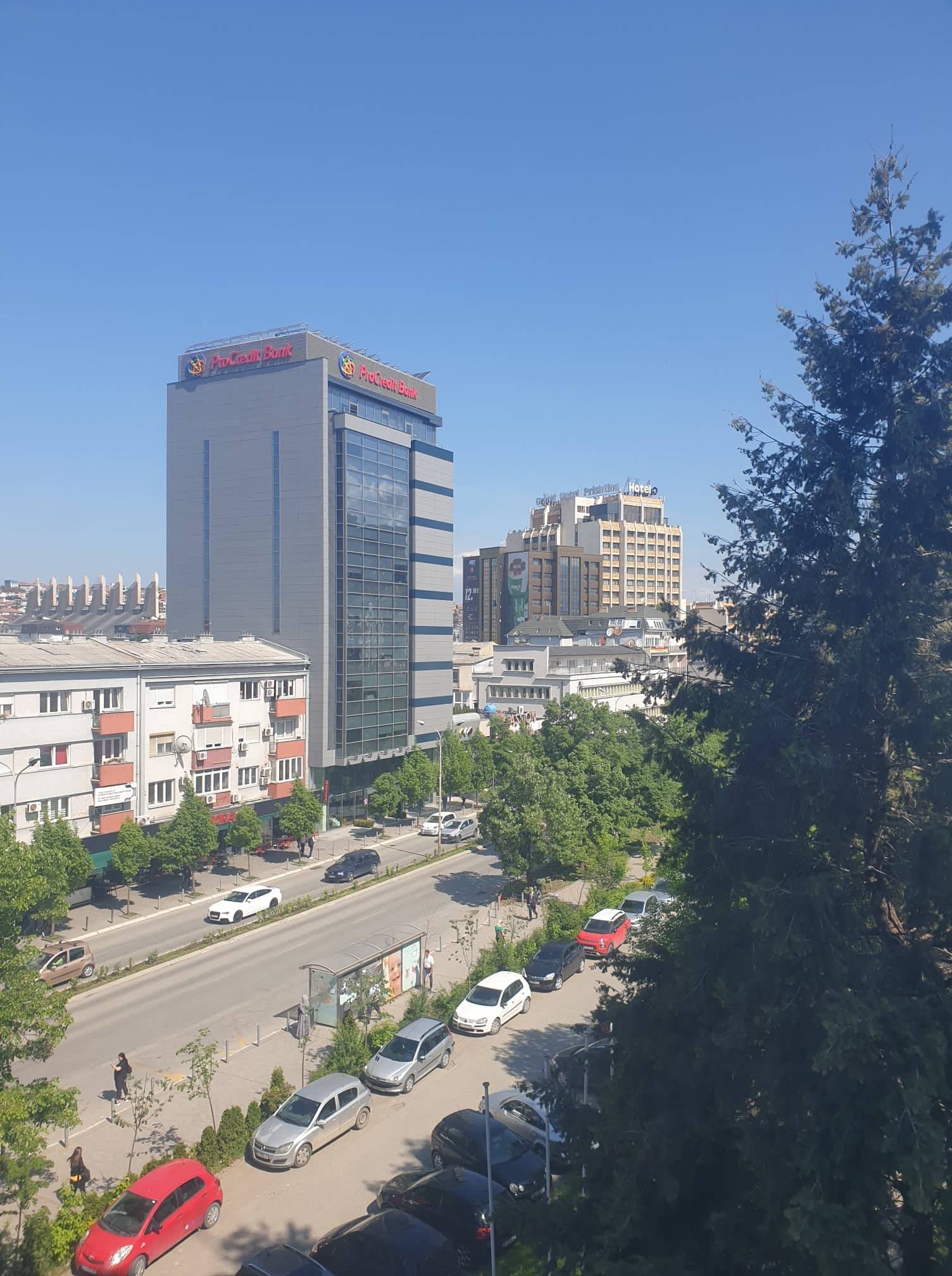 Güneşli Bir Gün
