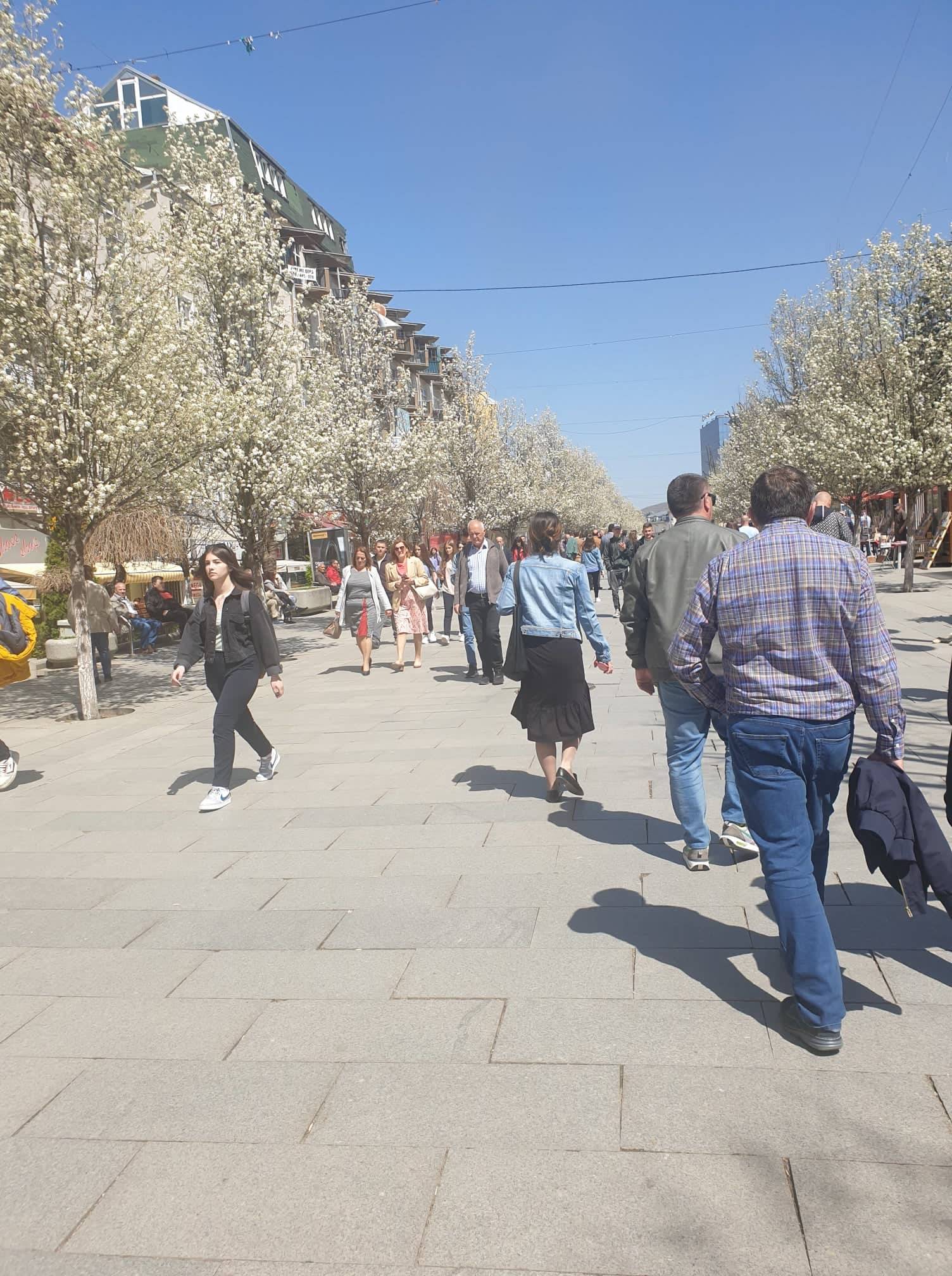 Hava Güneşli