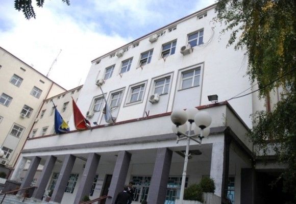Priştine Belediyesi'nin 6 Komitesine Türk Üyeler Seçildi