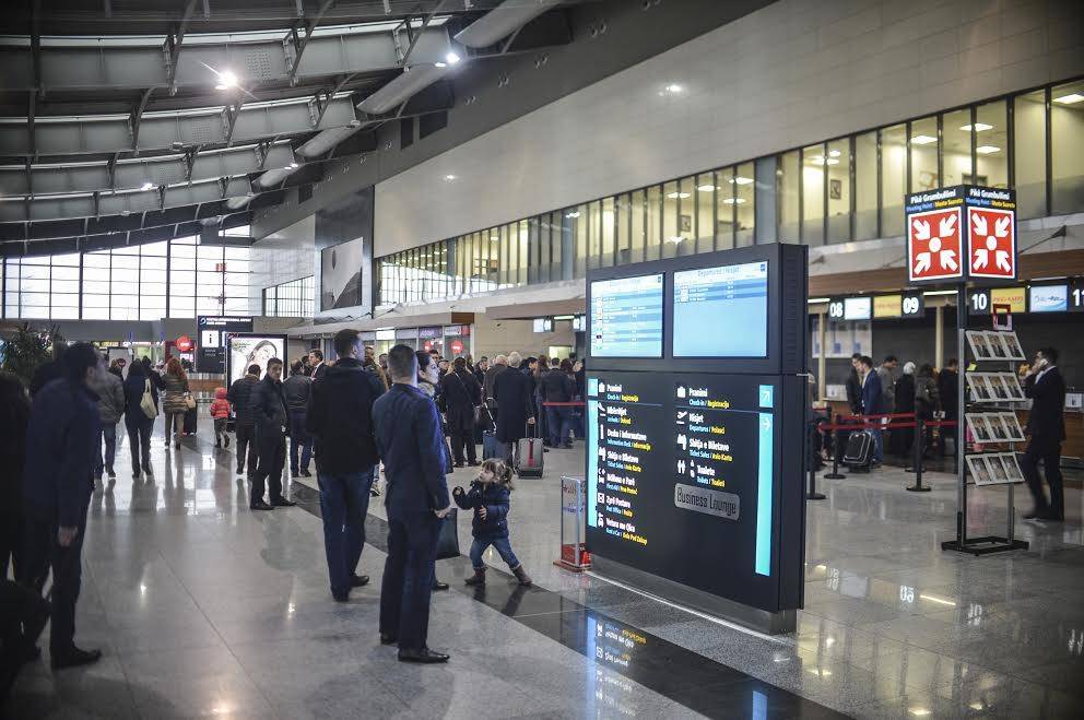 Priştine Havalimanına EasyJet Tarafından Takdir