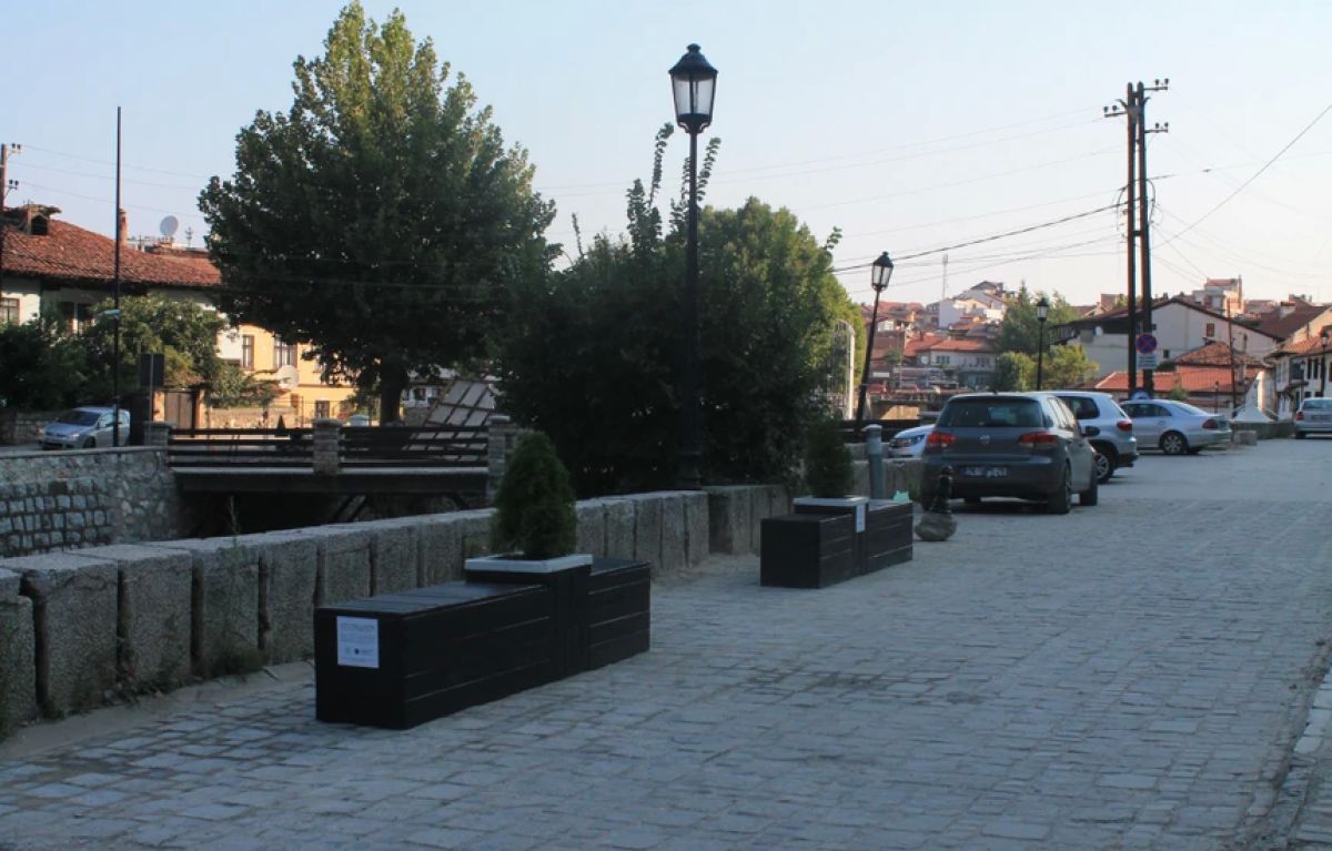 Prizren Belediyesi'nden Yaz Aylarına Özel Ücretsiz Otopark Uygulaması