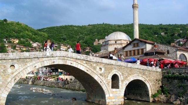 Kosova-Türkiye Adlı Tıp Bilim Günleri' Sempozyumu Bugün Başlıyor