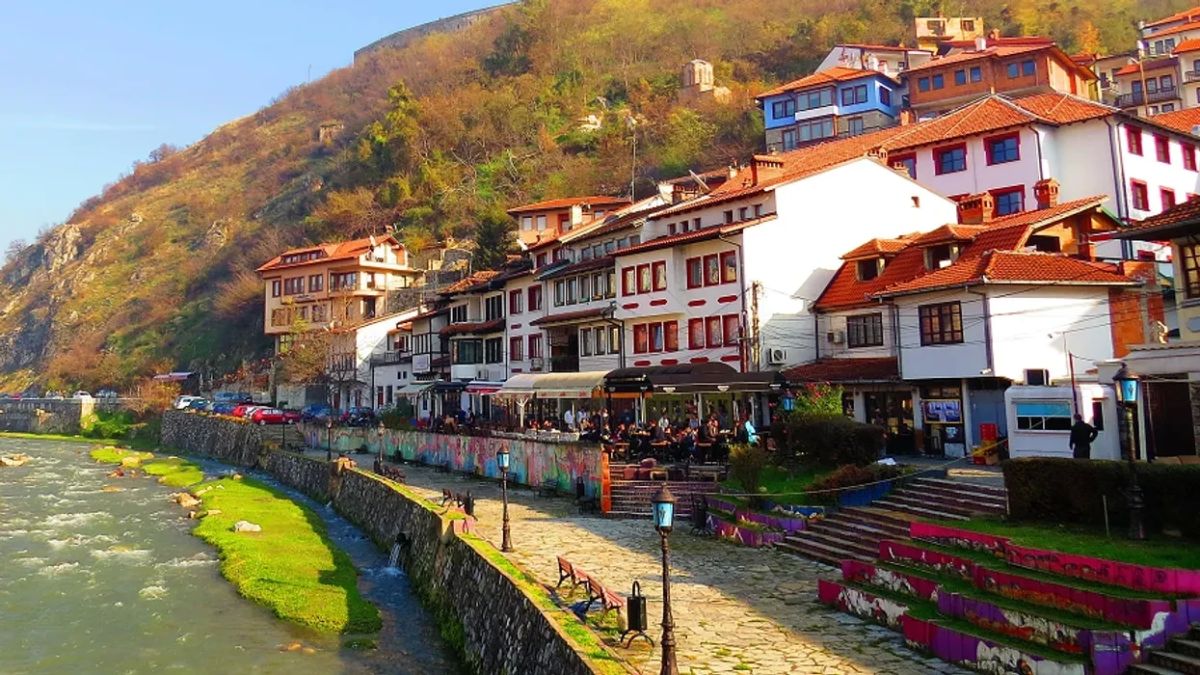 Kosova 5 Ayda 300 Binden Fazla Yabancı Turisti Ağırladı