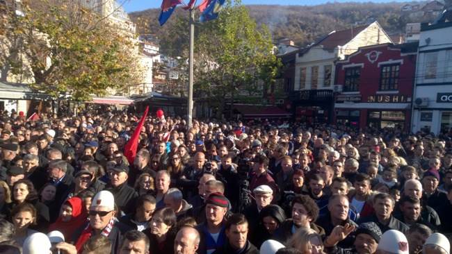 Vetvendosje Prizren Zaferini Halkla Kutladı