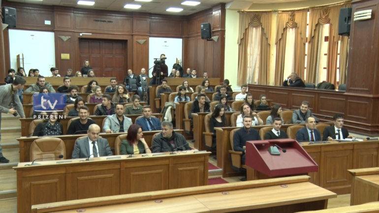 Prizren Gençlik Parlamentosu 1 Yaşında