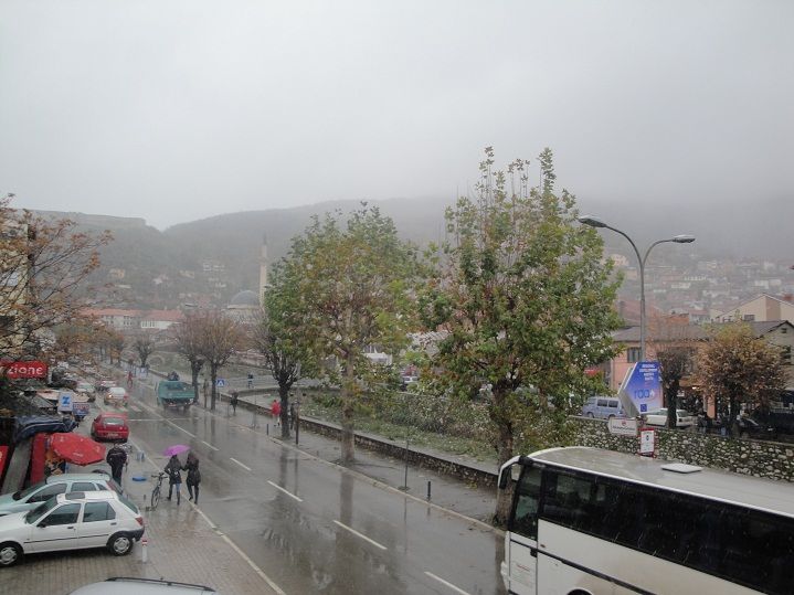 Kosova'da İlk Kar Yağışı