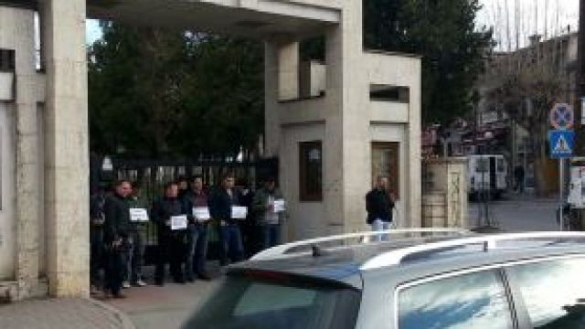 Prizren'de Muja'ya Karşı Protesto
