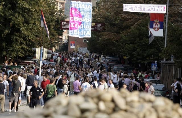 Kuzeyde Sırplar Protesto Edeceklerini Bildirdiler