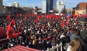Protesto, Hükümet İstifasına Kadar Gündüz Gece Sürecek?!