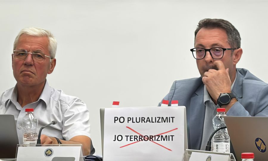 “Çoğulculuğa Evet, Terörizme Hayır” – Krasniqi’den Sırp Listesi Kararına Tepki
