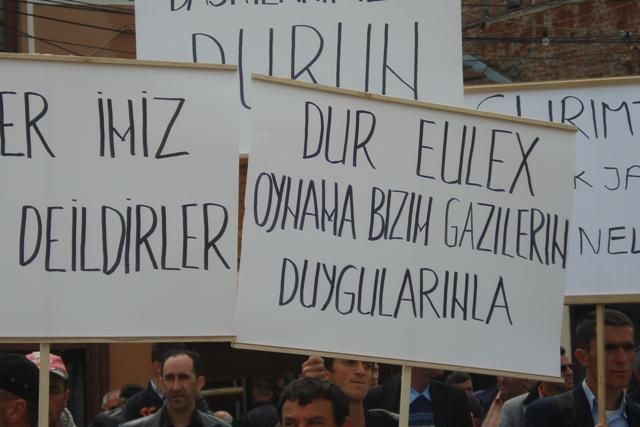 Savaş Gazileri EULEX'i Protesto Etti