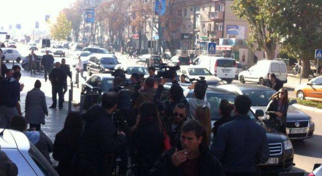 Muhalefet Bugünkü Protestoyu Saat 13:00-dan Sonra Başlatacak