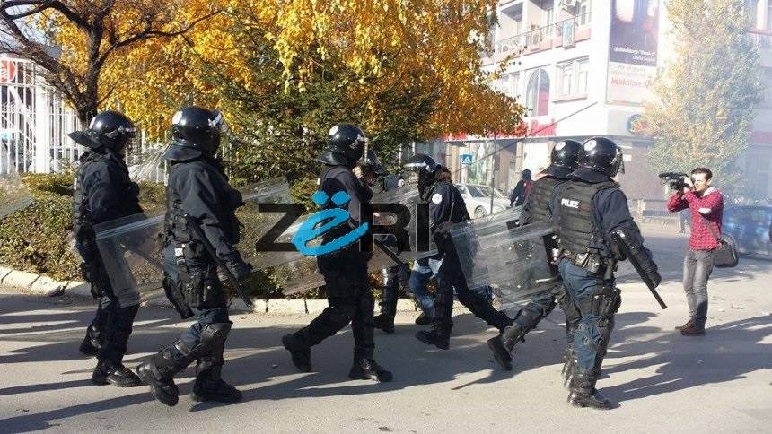 Protestocular Tutuklanıyor