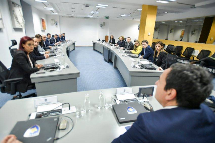 Kosova ve Kuzey Makedonya Hükümetleri Üsküp’te Yarın Bir araya Gelecek