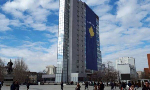 Analistler: VV ve LDK Anlaşamazsa Geçici Hükümet Kurulmalı