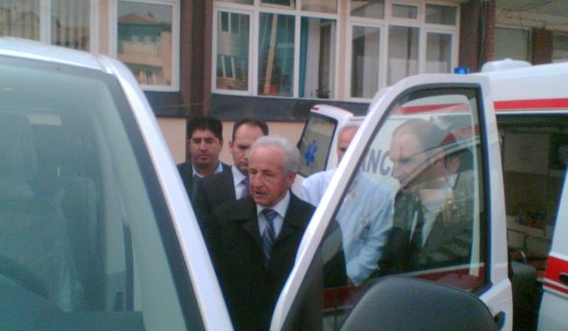 Prizren Belediyesi 4 Araç Hediye Etti