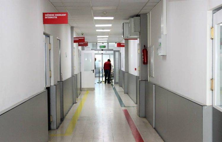 Kosova'da 114 Kişi Hastanede Covid-19 Tedavisi Görüyor