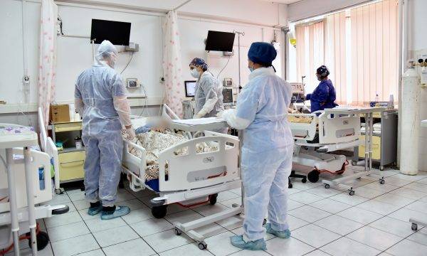 Covid Klinik ve Hastanelerde 64 Hasta Tedavide