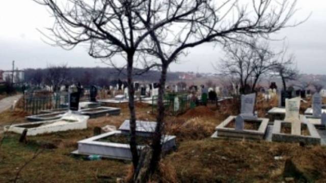 Priştine,  Defin Masraflarını Karşılamayı Karara Bağladı