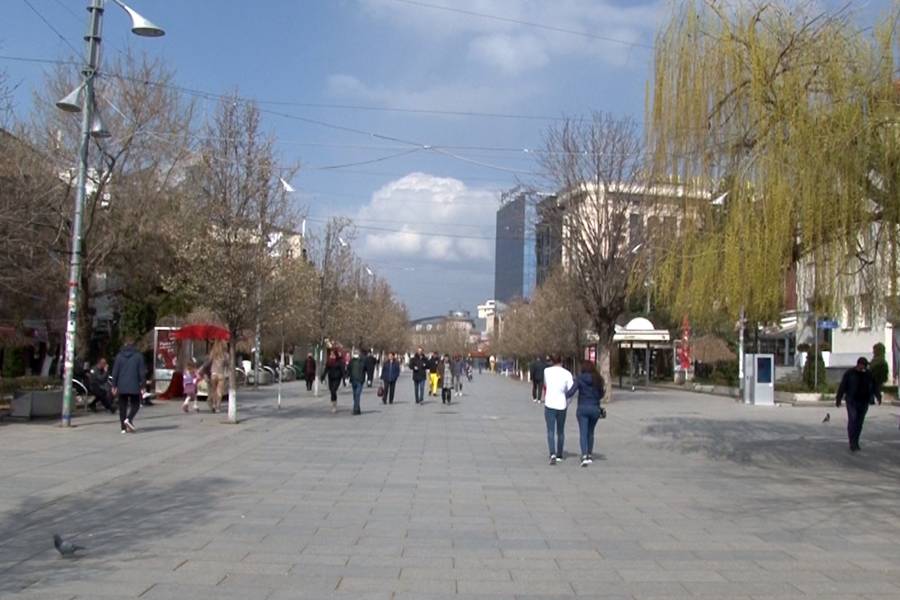Odalarda ve Açık Alanlarda Toplanmayın