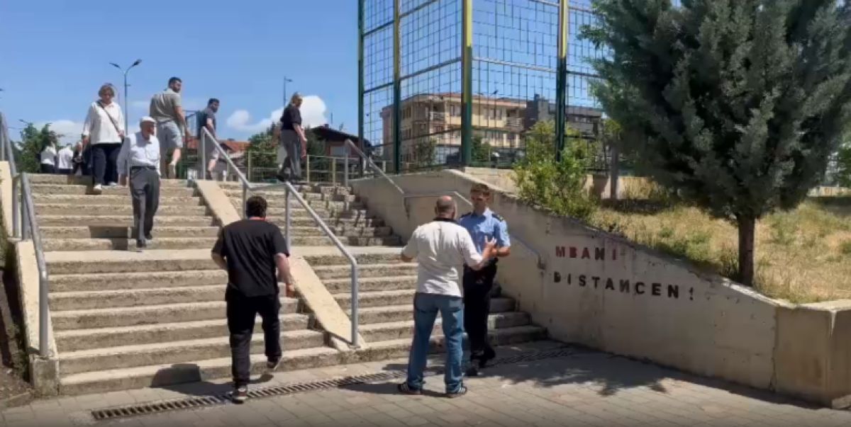 Oy Pusulasını Yırtan Seçmen Polis Merkezine Götürüldü