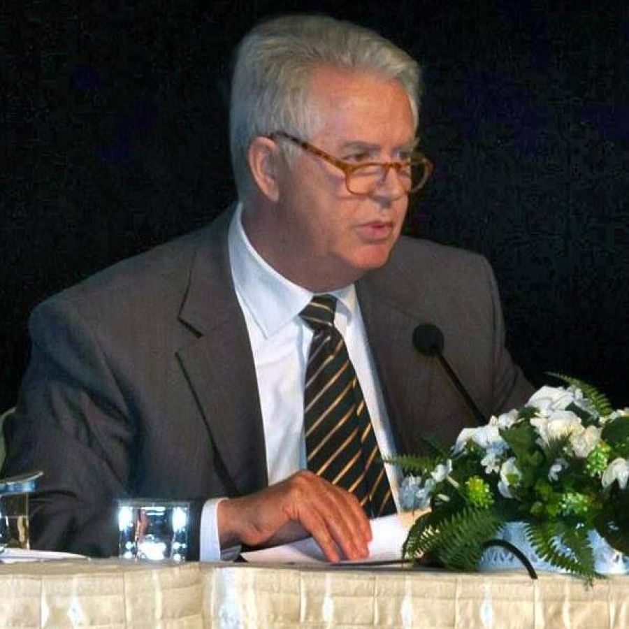YAPMIŞ OLDUĞU BAŞARILI VE ÖZGÜN FAALİYETLERİYLE HALKIMIZLA BÜTÜNLEŞEN KOSOVA YUNUS EMRE ESNTİTÜLERİ