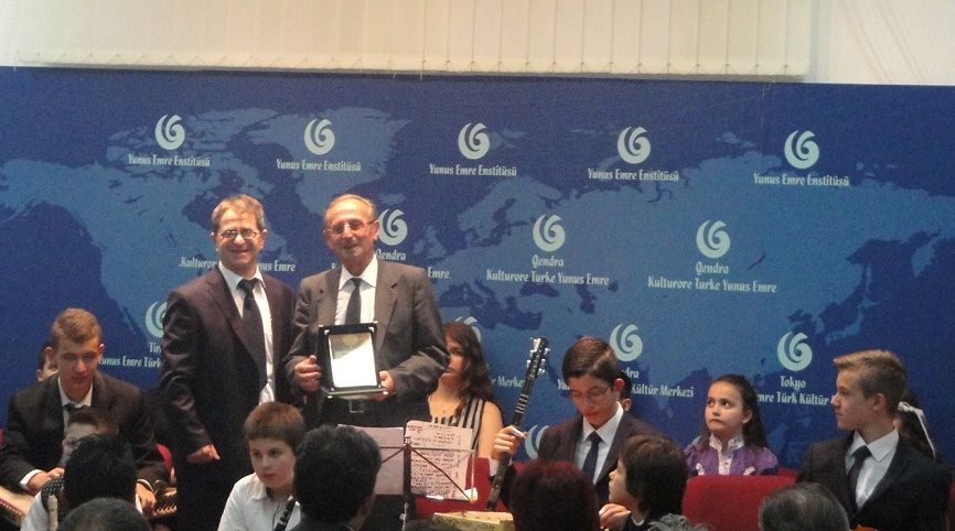 Balkan Türk Müziği Ödülü Ramadan İliyaz'a Verildi