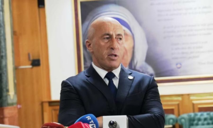 Kurti ve Vetëvendosje Devleti Rehin Tutuyor