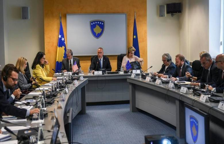 Haradinaj: Kurumlara Güvenin Sağlanması İçin Maksimum Angajelik Gerekiyor