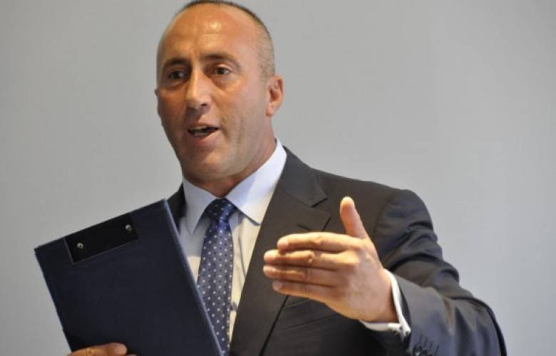 Haradinaj’dan Öğretmenlere Kutlama